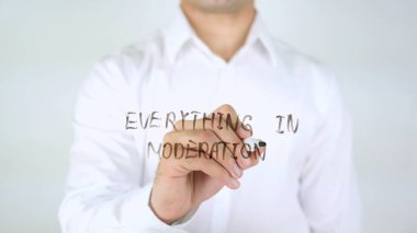 Aşırıya kaçmadan, her şeyi dostum cam üzerine yazma