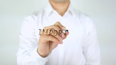 Al, dostum camın üzerine yazma