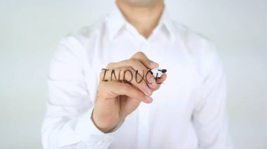 Neden, dostum camın üzerine yazma