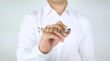 Arabirim, dostum camın üzerine yazma