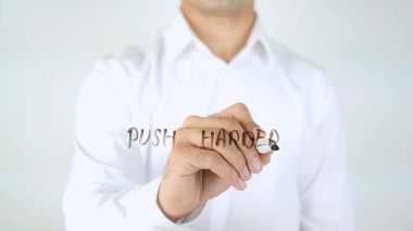 Biraz daha zorla, cam üzerinde yazılı adam