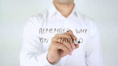 Neden olduğunu hatırlıyor dostum camın üzerine yazmaya başladın,