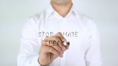 Nefret söylemi durdurmak, cam üzerinde yazılı adam