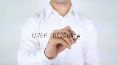 Kullanıcı araştırma, adam cam üzerine yazma