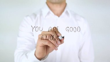 Yeterince iyi dostum cam üzerine yazma