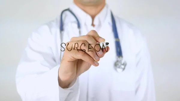 Chirurg dokter schrijven op glas — Stockfoto