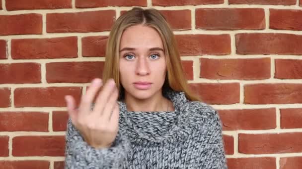 Inviting Gesture by Young Girl, in Loft Office — Stock Video