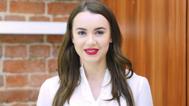 Portrait of Smiling Young Girl, Red Lips — Stock Video