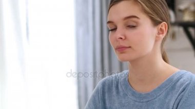 Teklif, genç kadın evde durdurma reddetme