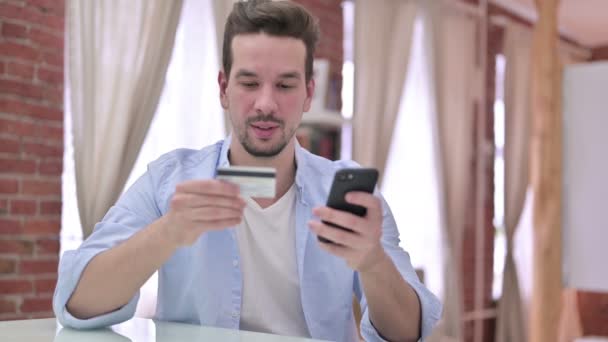 Online Alışveriş Smartphone, Çevrimiçi Ödeme — Stok video