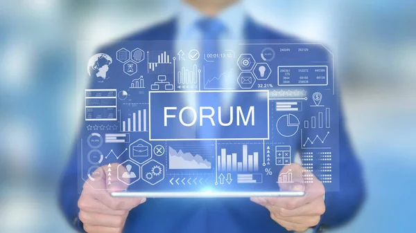 Forum, affärsman med hologram Concept — Stockfoto