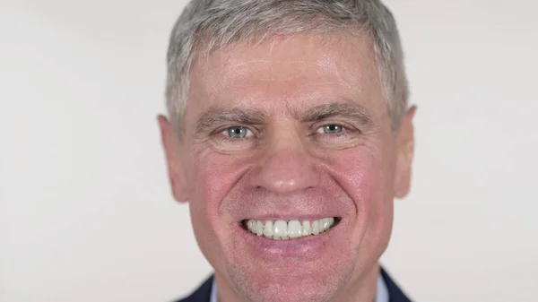 Close Up of Smiling Senior Businessman Face, Fundo branco — Fotografia de Stock