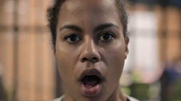 Close Up of African Woman Face in Shock — Stock fotografie