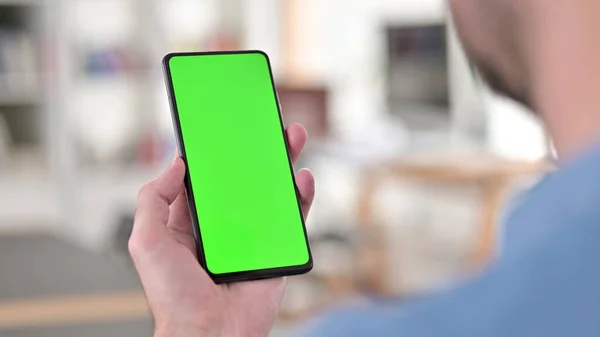 Używanie zielonego ekranu smartfona, klawisz Chroma — Zdjęcie stockowe