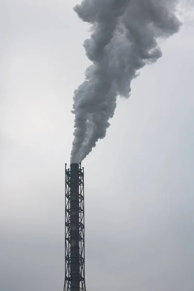 Fabrik Skorsten Och Rök Förorenande Miljö Och Ekologi Planeten Jorden — Stockfoto