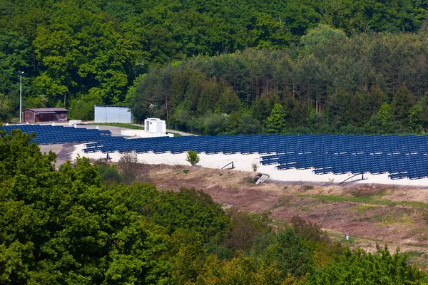 森のエネルギー発電所 — ストック写真