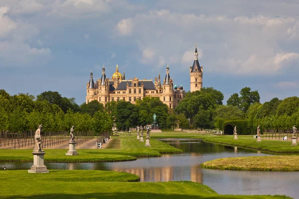 Park ve kale Schwerin