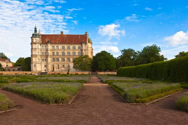 Palace i Guestrow i Tyskland — Stockfoto
