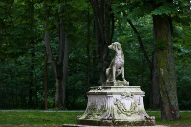 bir sevgili köpek Barok mezar