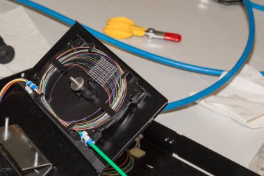 cam fiber kablolar ayrıntılı