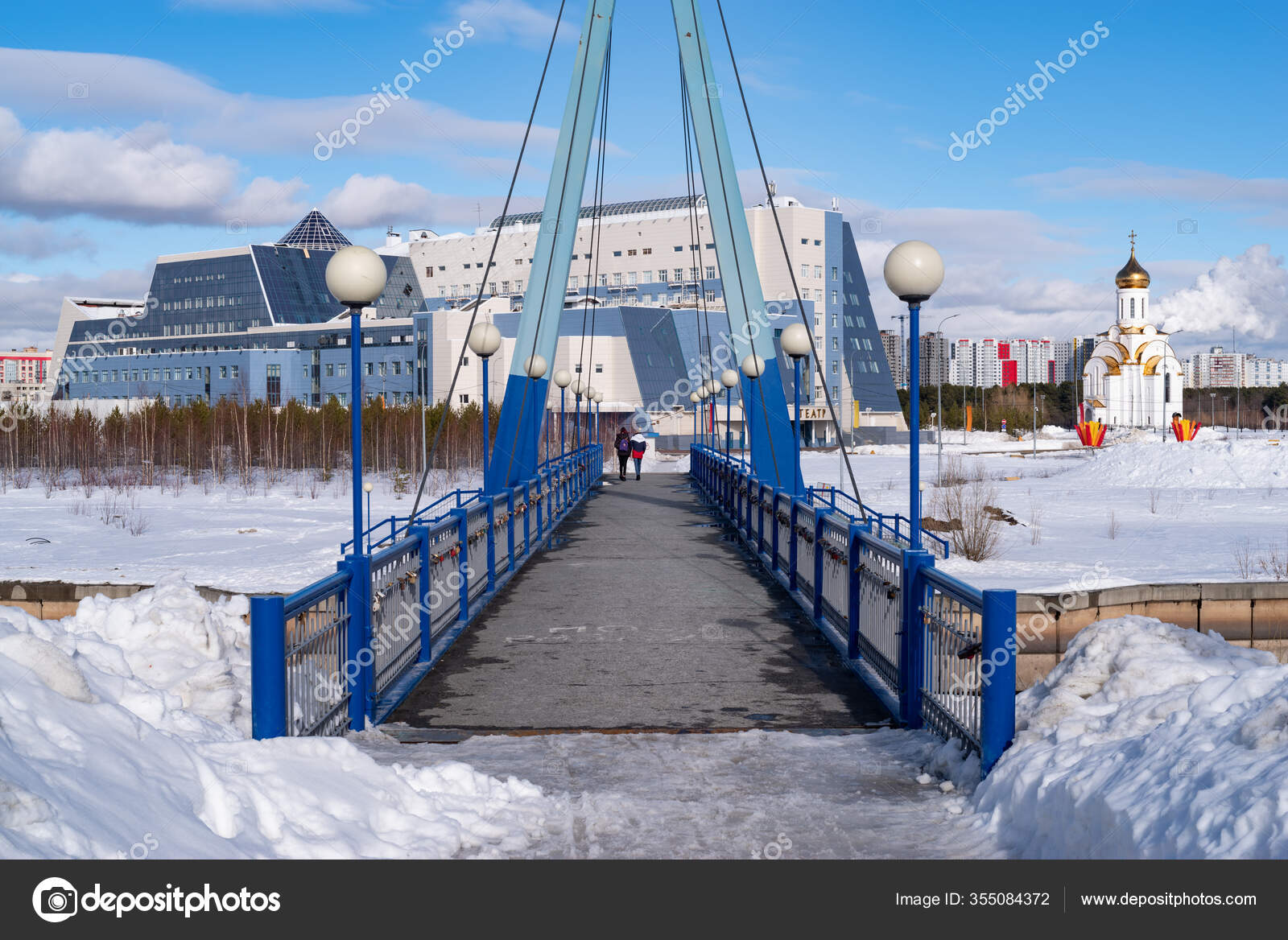 Сургутский мост зимой