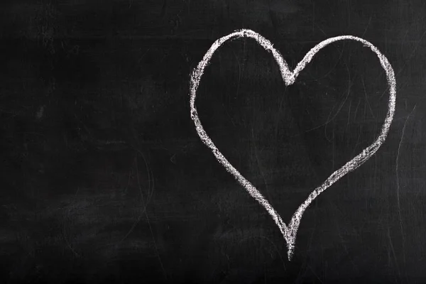 Нарисую белым мелом напишу i love you