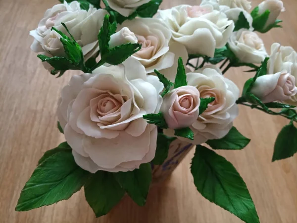 Цветы Розы Холодного Фарфора Интерьера — стоковое фото
