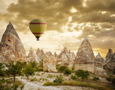 Büyük turistik Cappadocia balon turu