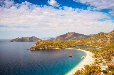 Deniz manzaralı Oludeniz lagünüName