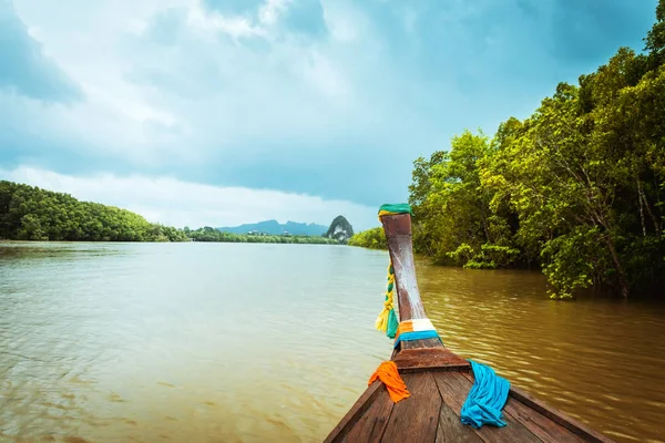 Ahşap longtail tekne Pak Nam Krabi nehir Tayland