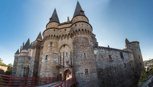 Castillo medieval de Vitre Bretaña, Francia . — Foto de Stock