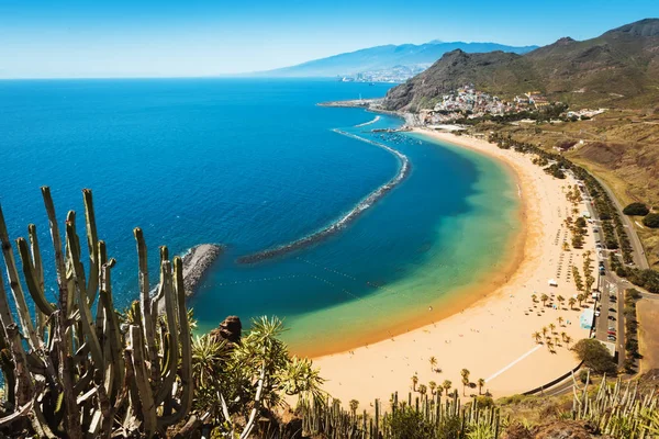 Vue imprenable sur la plage las Teresitas Tenerife — Photo