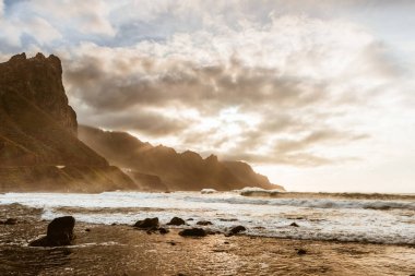 Günbatımı okyanus Tenerife