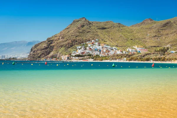 Prachtig uitzicht over het strand las Teresitas Tenerife — Stockfoto