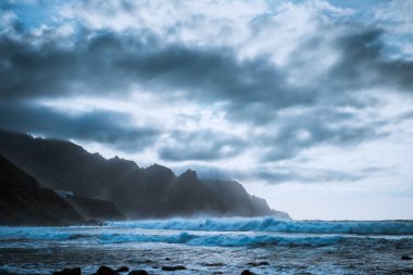 Günbatımı okyanus Tenerife