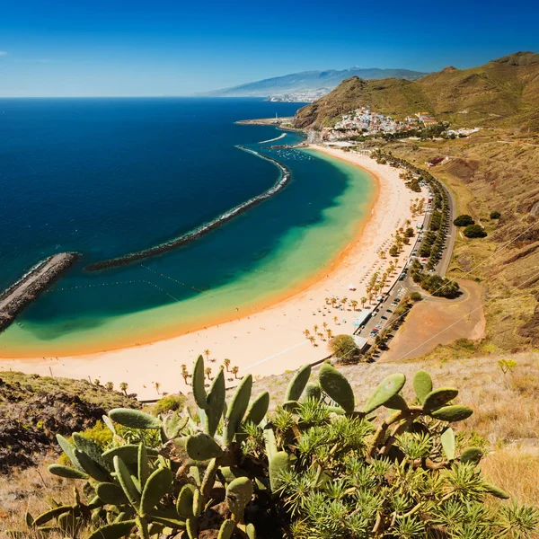 Vue imprenable sur la plage las Teresitas Tenerife — Photo