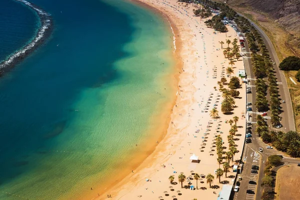 Plaj Las Teresitas Tenerife şaşırtıcı görünümü