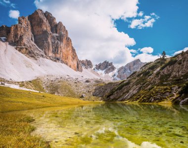 Dolomites göl Mitteralplsee