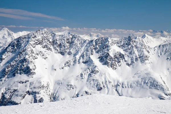 Inverno neve coberto picos de montanha Alpes austríacos — Fotografia de Stock