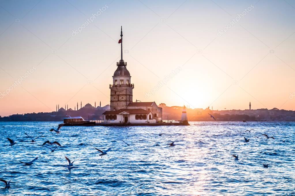 Maiden Tower or Kiz Kulesi Istanbul, Turkey