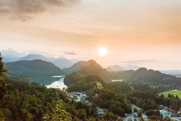 Alpsee tal bayerische alpen, füssen, deutschland — Stockfoto