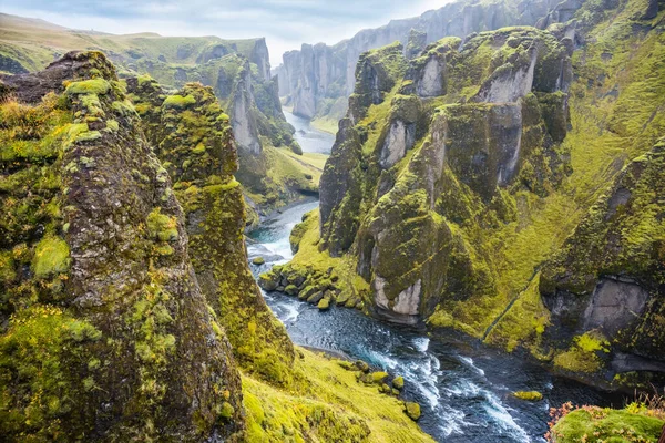 Seljalandfoss καταρράκτη, Ισλανδία — Φωτογραφία Αρχείου