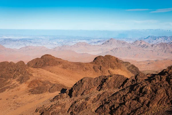 金干旱沙漠景观埃及西奈半岛 — 图库照片
