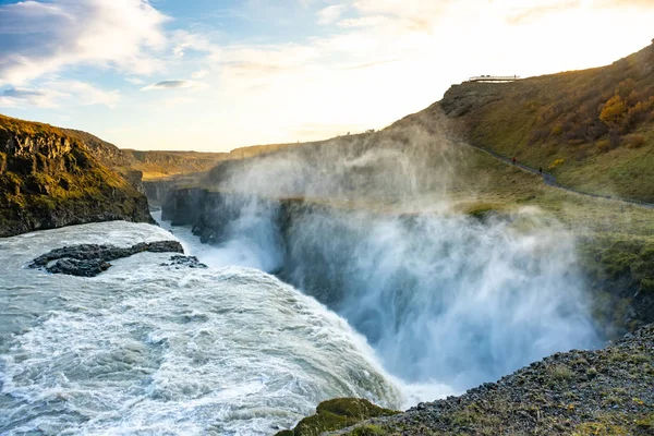 Isländischer Wasserfall Gullfoss - Goldene Wasserfälle — Stockfoto