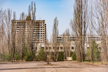 Terk edilmiş Pripyat şehrinin merkez meydanı Çernobil bölgesi Ukrayna