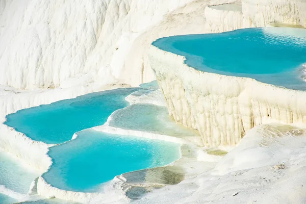 Pamukkale, mavi suyla doğal havuz, Türkiye