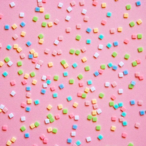 Fondo Festivo Pastel Rosa Con Confeti Colorido Estilo Laico Plano —  Fotos de Stock