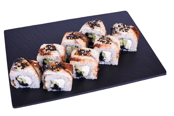 Sushi Giapponese Fresco Tradizionale Rotola Una Pietra Nera Drago Nero — Foto Stock