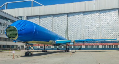 Ulyanovsk, Rusya Federasyonu. 19.08.2017. tatil - Hava Filosu gün / gün sivil havacılık / gün, hava akımı / gün uçak. Tupolev Tu-204 gösteri