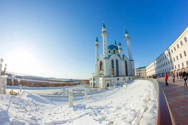 Die Kul-Sharif-Moschee ist eine der größten Moscheen Russlands. — Stockfoto